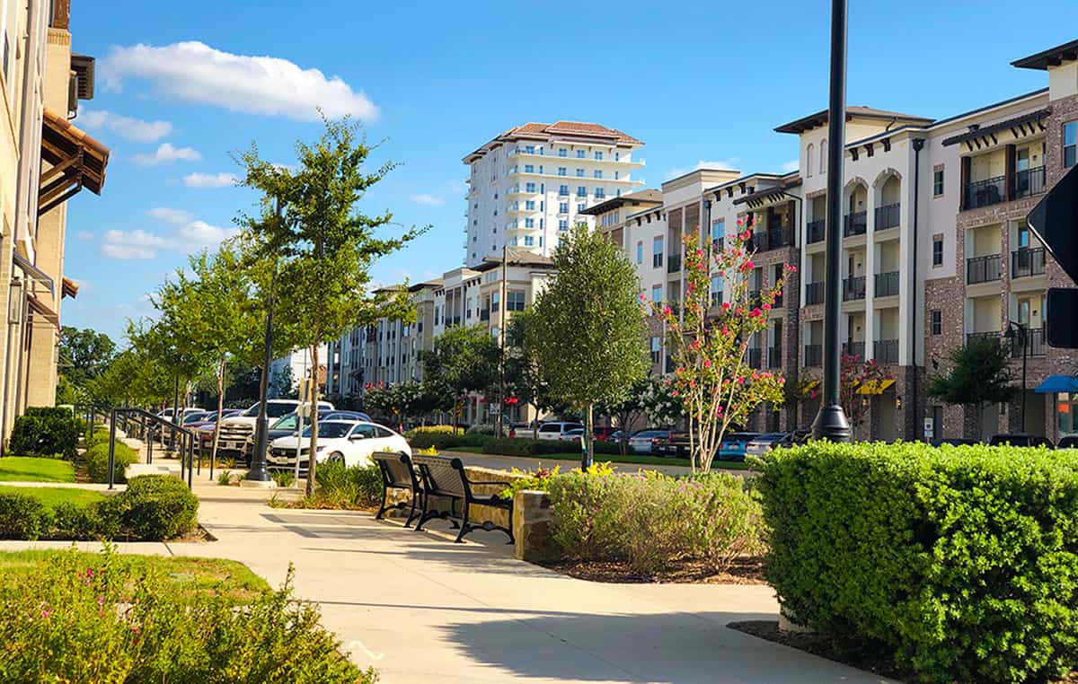 Lakeside sidewalk tower